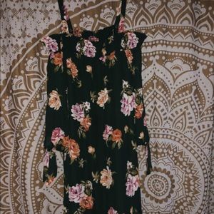 A.U.W. Above Knee Green and Floral Dress